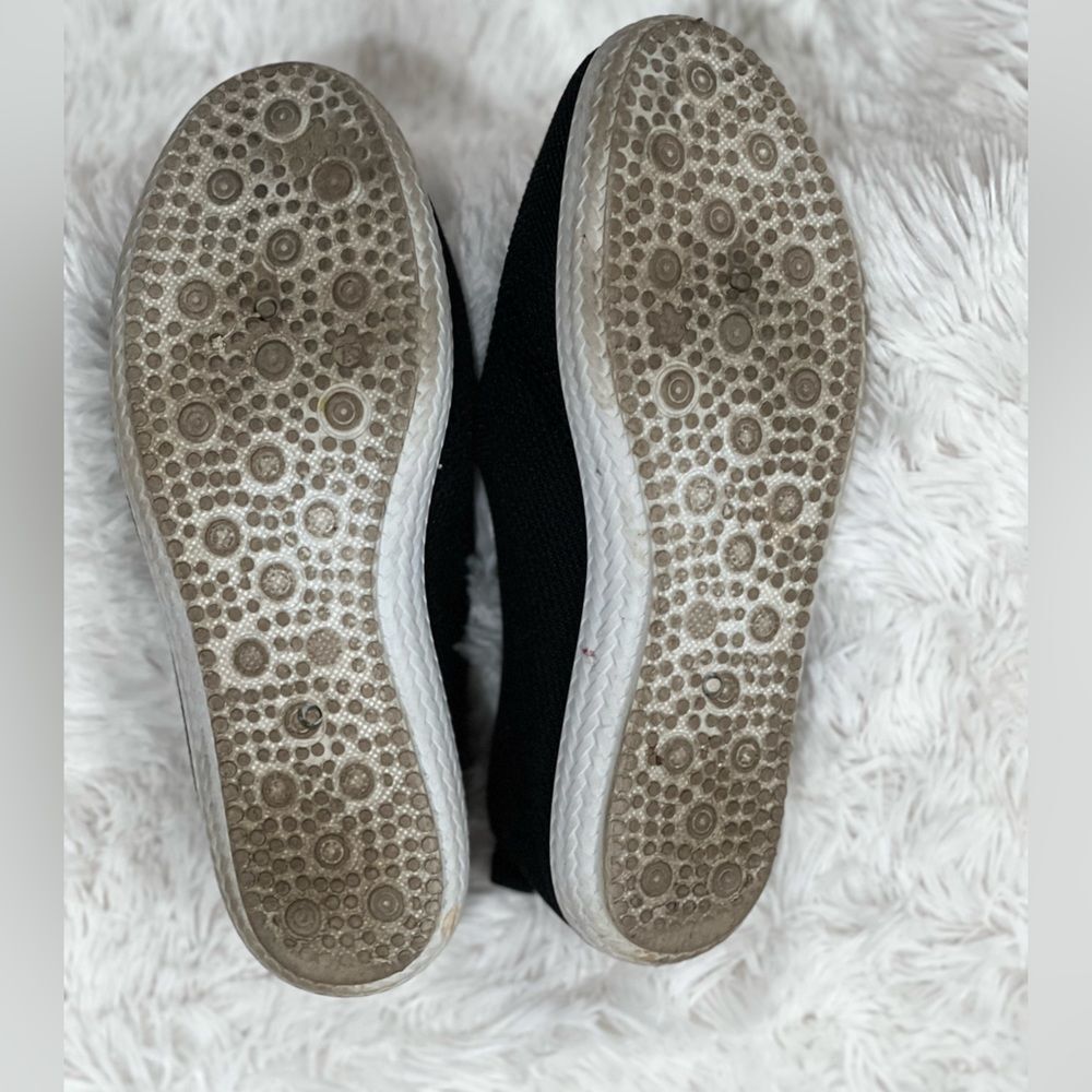 Tommy Bahama Black Slip On Knit Sneakers Memory Foam Loafers Womens Size 7.5 - Picture 6 of 8